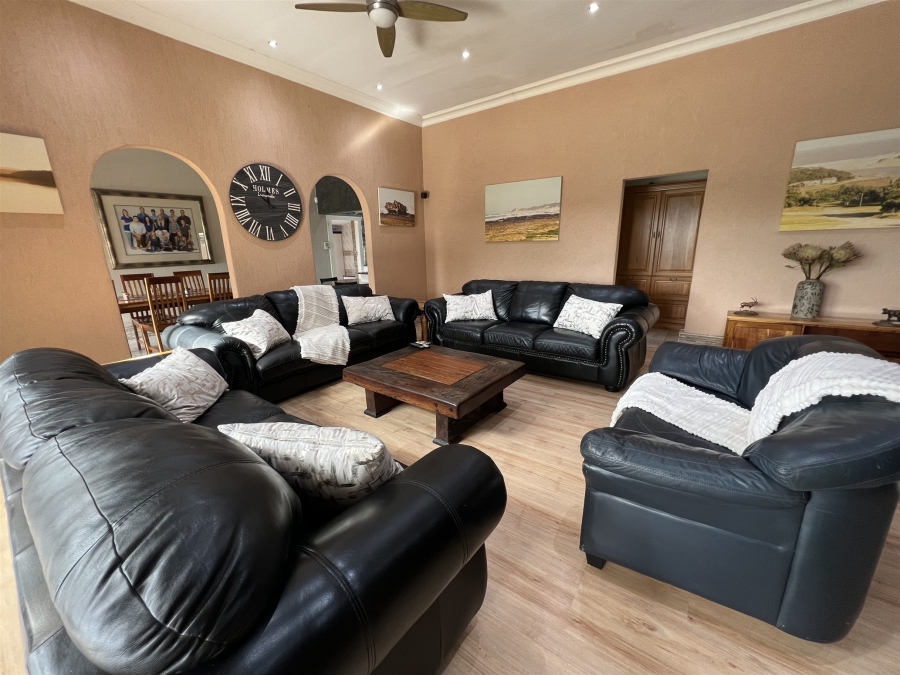 4 Bedroom Property for Sale in Bonnie Doone Eastern Cape